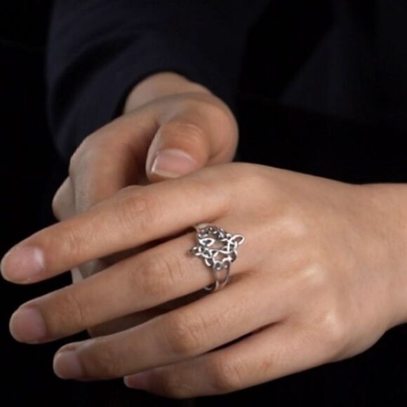 925 Sterling Silver Celtic Knot Heart Cross Ring, Celtic Knot Band Ring - Picture 5 of 7